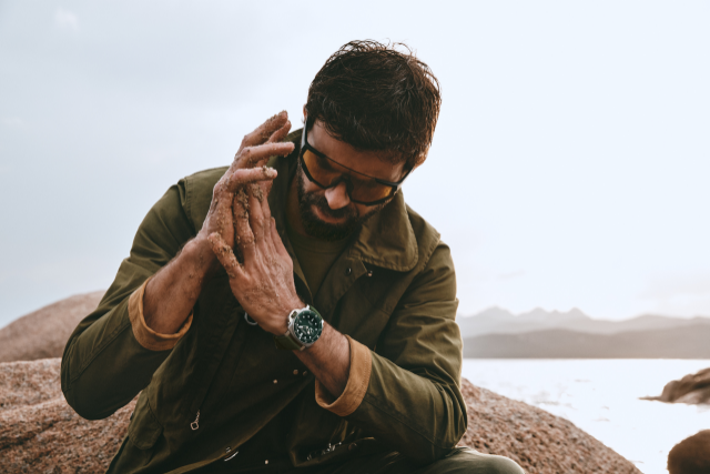 PANERAI Submersible PAM02683 Detail 